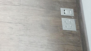 passagem de eletrica e dados pelo piso 003.jpg